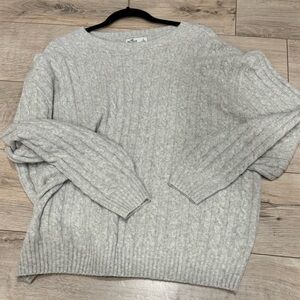 hollister knit sweater